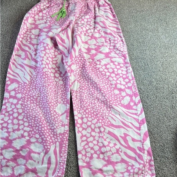 Pink Patterned Women's Pajama Set - Picture 5 of 7